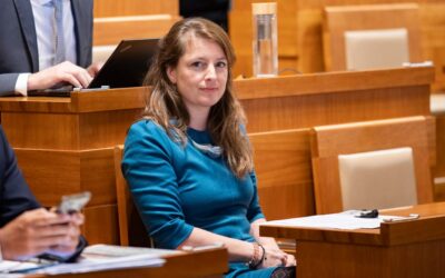 Důchody: navrhla jsem vrátit zdravotní sestry a&nbsp;pečovatele mezi náročné profese